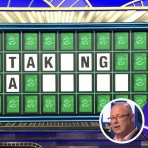 The Moment a Single Word Shook the Faith of Wheel of Fortune Fans 597822264_122251099190083645_3465260614264943608_n